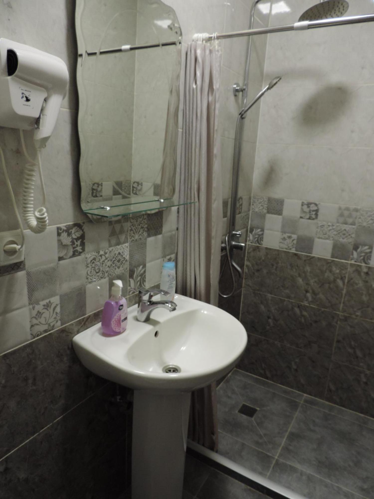 Hotel Lotus Akhaltsikhé Extérieur photo