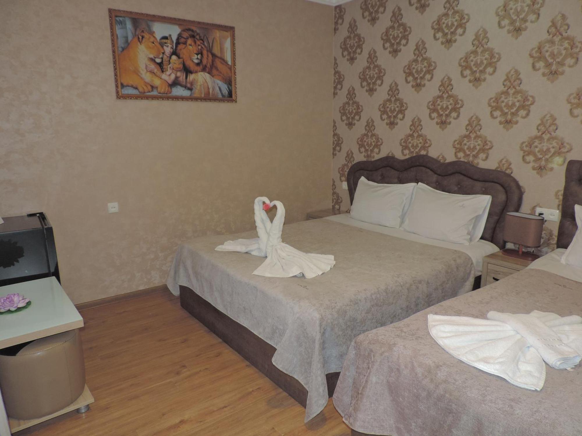 Hotel Lotus Akhaltsikhé Extérieur photo