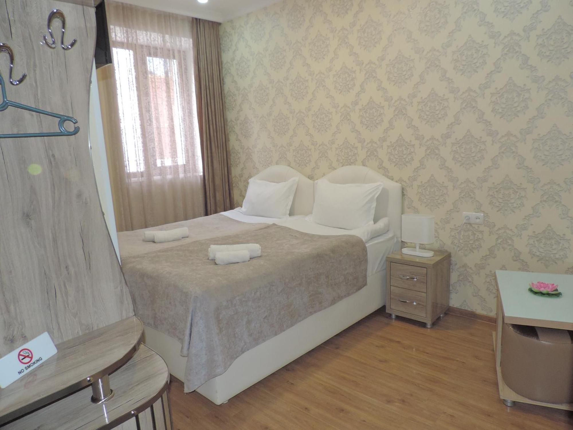 Hotel Lotus Akhaltsikhé Extérieur photo