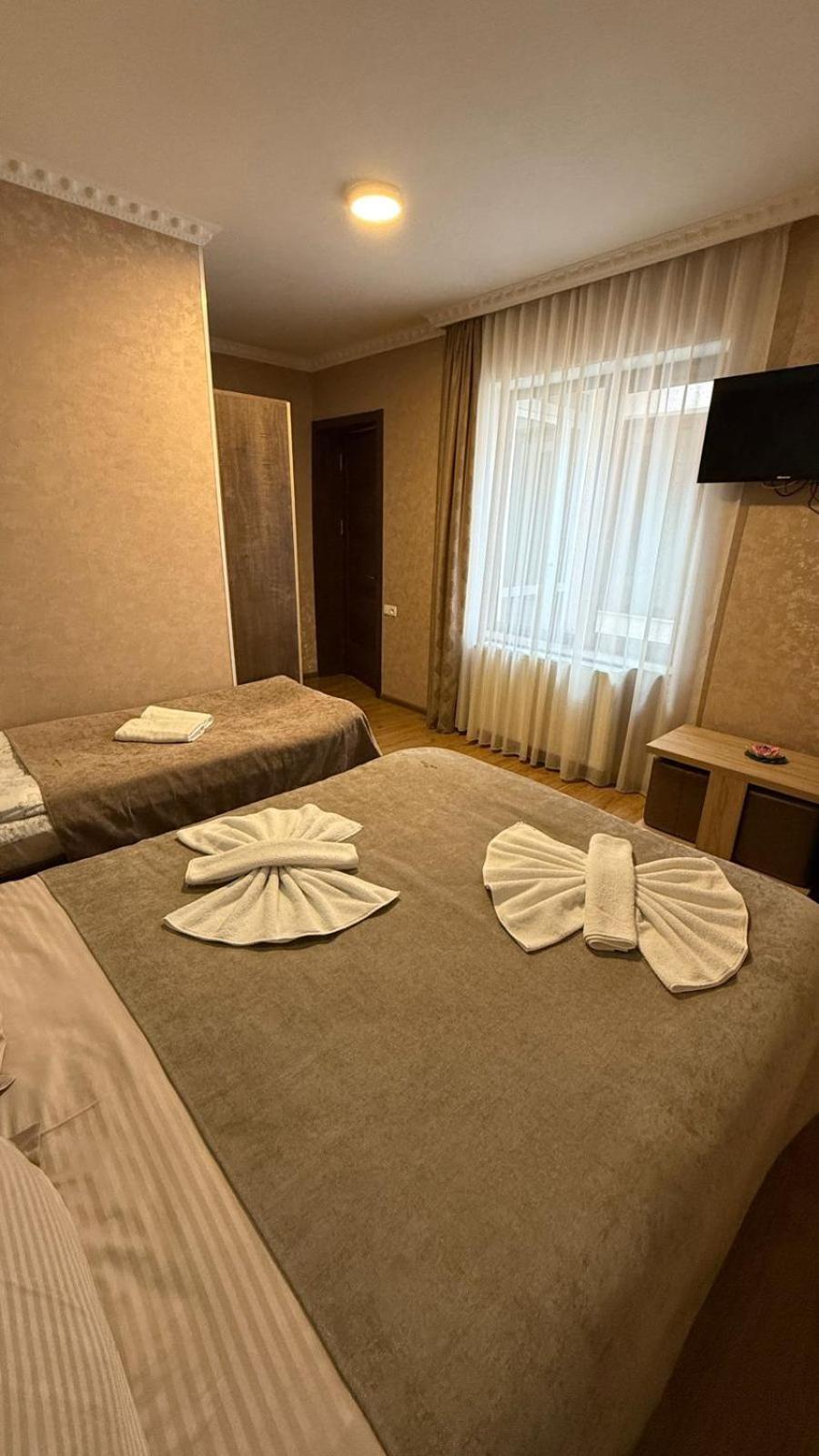 Hotel Lotus Akhaltsikhé Extérieur photo