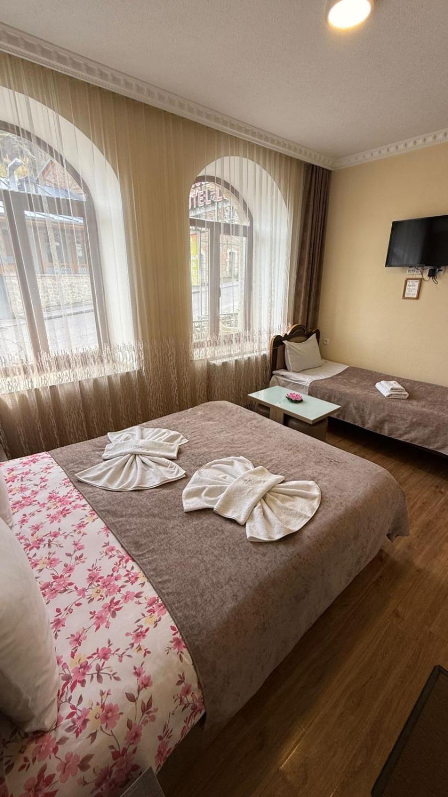 Hotel Lotus Akhaltsikhé Extérieur photo