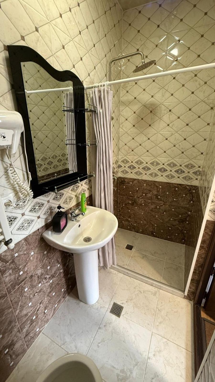 Hotel Lotus Akhaltsikhé Extérieur photo